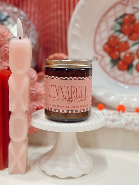 The Dessert - Cinnaroll Candle